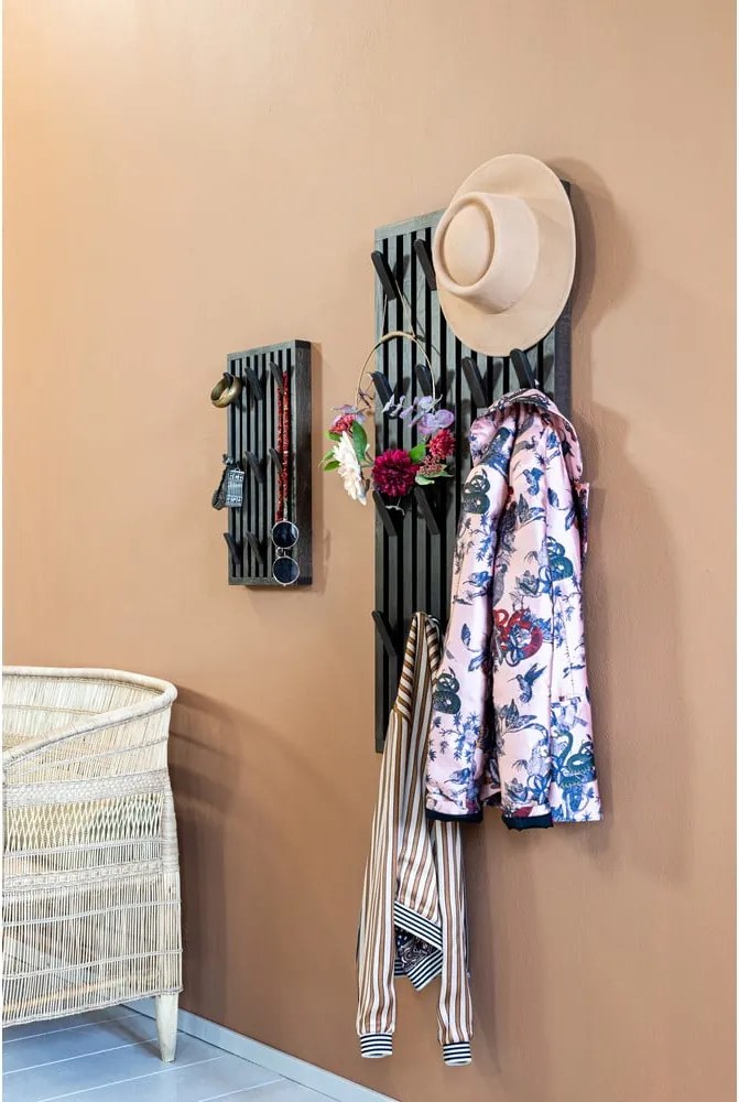 Attaccapanni da parete marrone scuro in rovere massiccio 24 cm Parco – Spinder Design