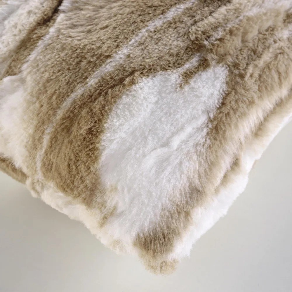 Cuscino decorativo in pelliccia finta 45x45 cm Cheyenne – douceur d'intérieur