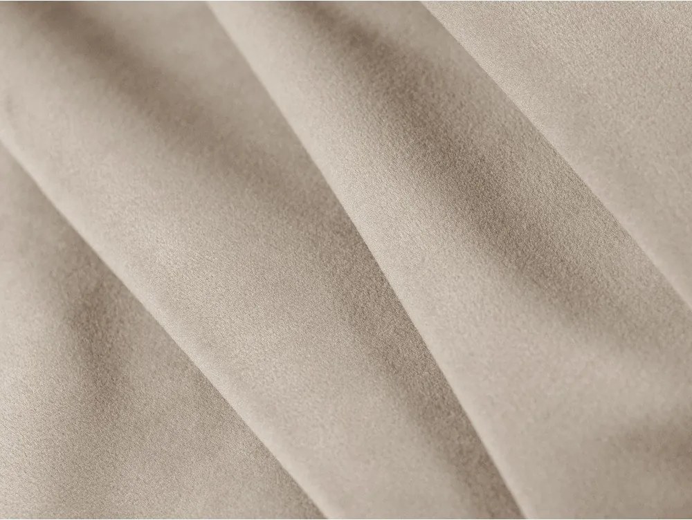 Poltrona beige con rivestimento in velluto Abby – Micadoni