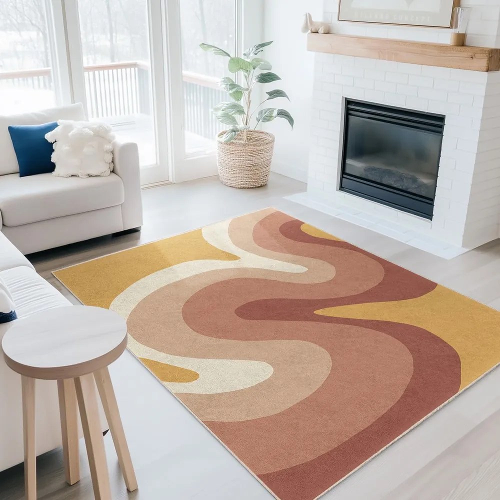 Tappeto giallo ocra e rosa polveroso lavabile 80x150 cm Strawberry Creamsicle – Mila Home