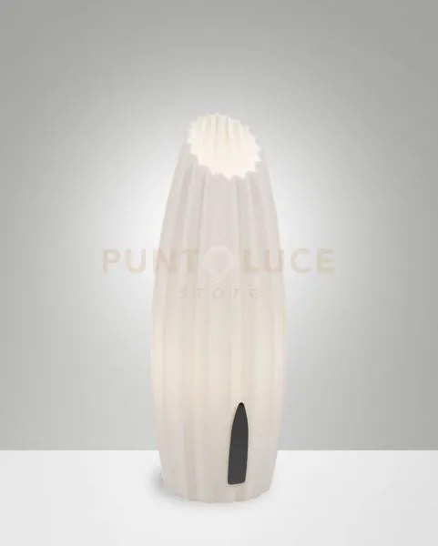 Nadine lampada da tavolo bianco in metallo e plastica riciclata att...