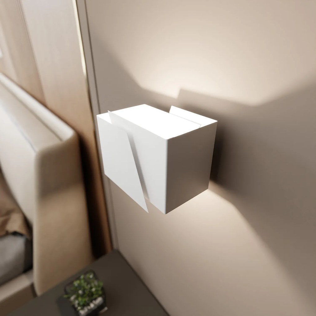 Applique Moderna 1 Luce Bjorn A Forma Geometrica In Acciaio Bianco