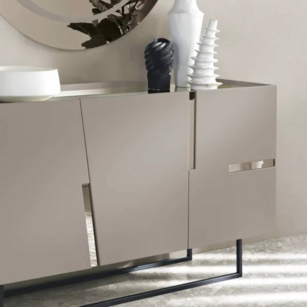 Madia credenza 3 ante inserti specchio Bronzo con scocca Tortora GIRONA con piedini sagomati