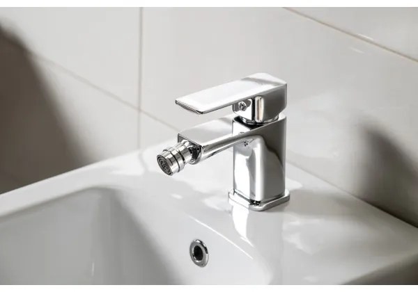 Aqualine - Rubinetto del bidet FACTOR cromo lucido