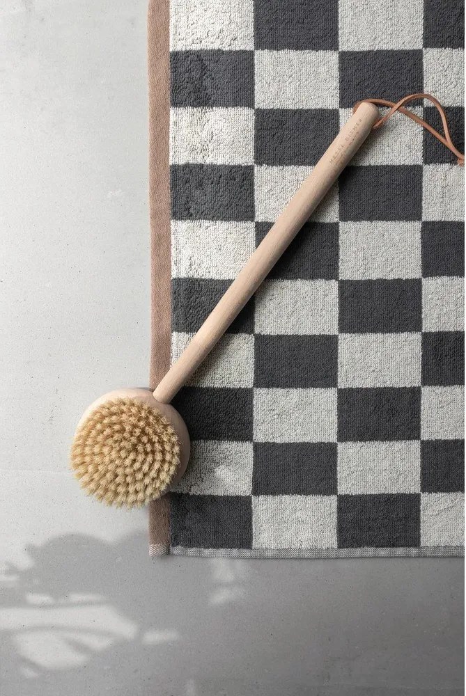 Tappetino per il bagno color antracite/beige in cotone organico per la doccia 50x80 cm Retro – Mette Ditmer Denmark