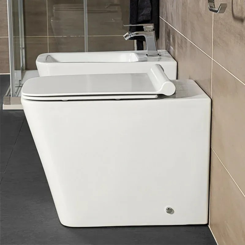 Wc filomuro Rimless serie Malaga in ceramica bianco lucido