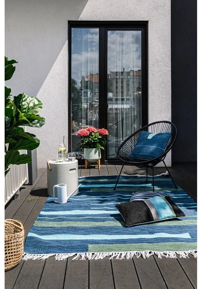 Tappeto da esterno bifacciale blu scuro in plastica riciclata , 90 x 150 cm Marlin - Green Decore