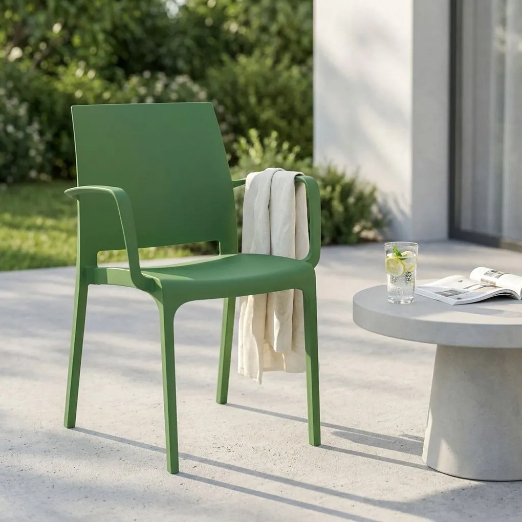 VOLGA - poltrona da giardino in plastica