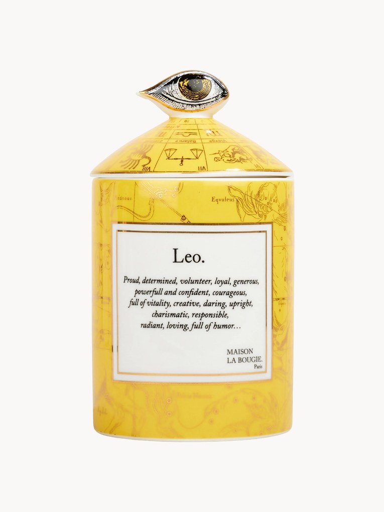 Candela profumata fatta a mano Leo (rosa, sandalo & cedro)