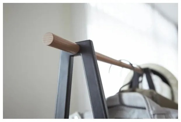 Appendiabiti in metallo nero Tower - YAMAZAKI