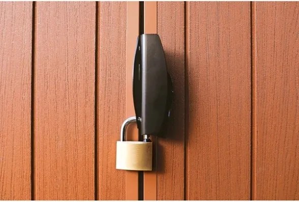 Casetta Da Giardino In Resina 190x244x221H Cm Darwin 6x8 Con Finestre Keter