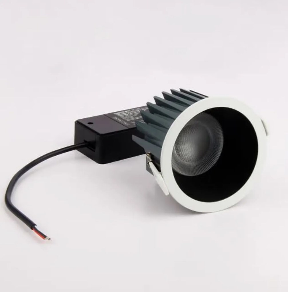 Faretto da incasso 9W RGB+CCT IP54 Angolo 60° foro Ø75mm Colore RGB+CCT