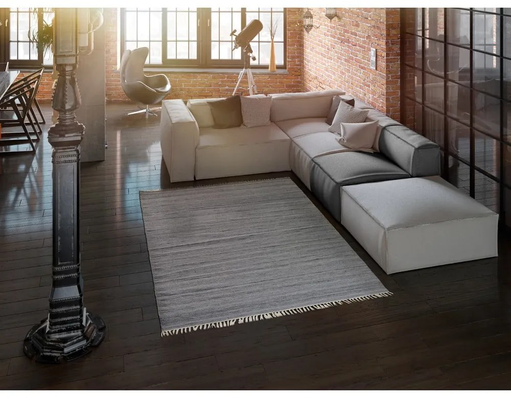 Tappeto per esterni grigio scuro in plastica riciclata Liso, 160 x 230 cm Liso Eco-Dhurrie - Universal