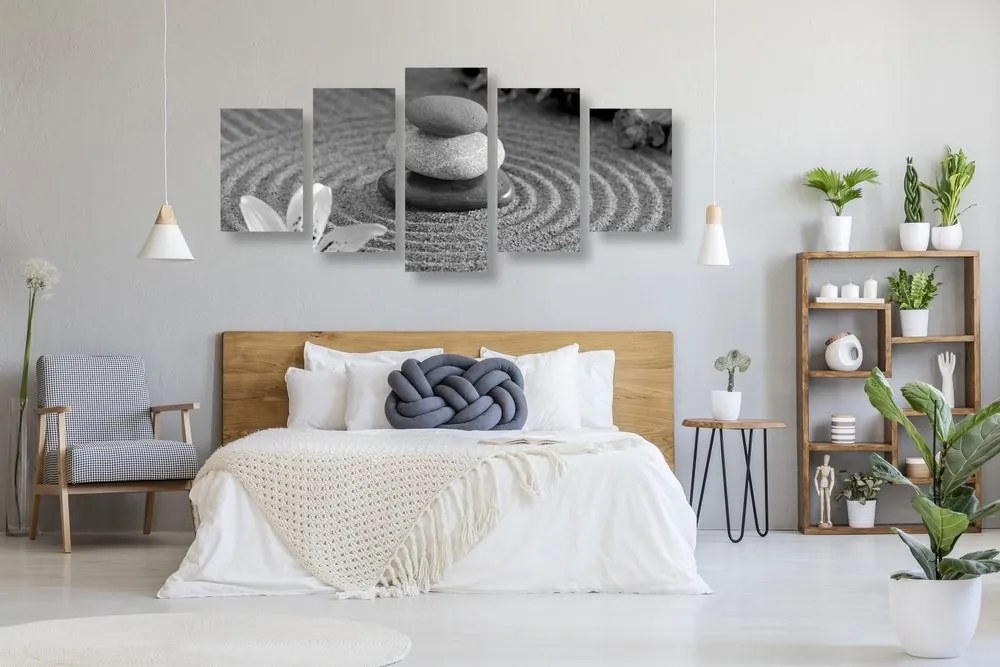 Quadri 5 pezzi – Giardino Zen e pietre nella sabbia in bianco e nero