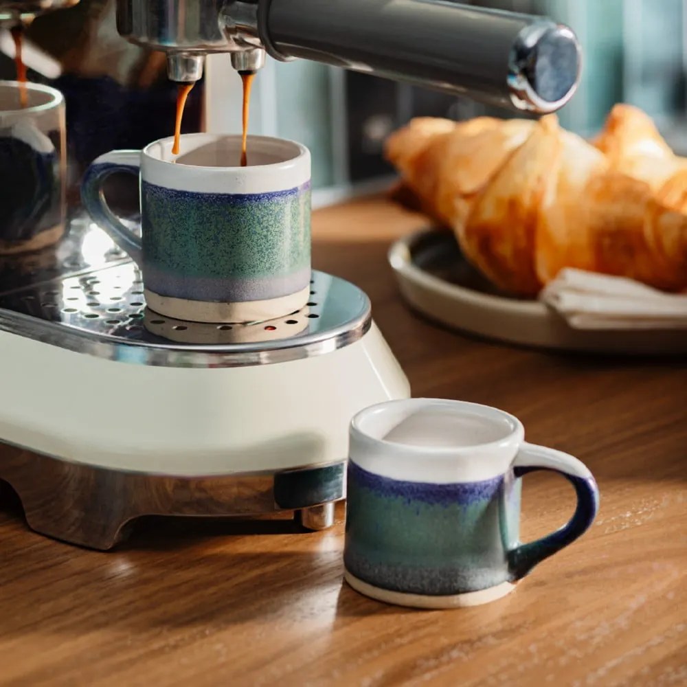 Tazze in set per espresso blu scuro in gres 2 pz 80 ml Marlow – Sass &amp; Belle