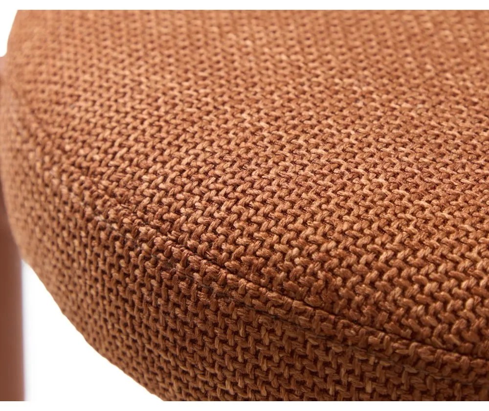 Sgabello color terracotta in metallo impilabile Pelican – Unique Furniture