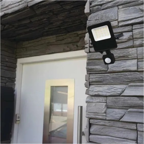 Faretto LED VISIO 10W 230V 4000K IP65 con sensore