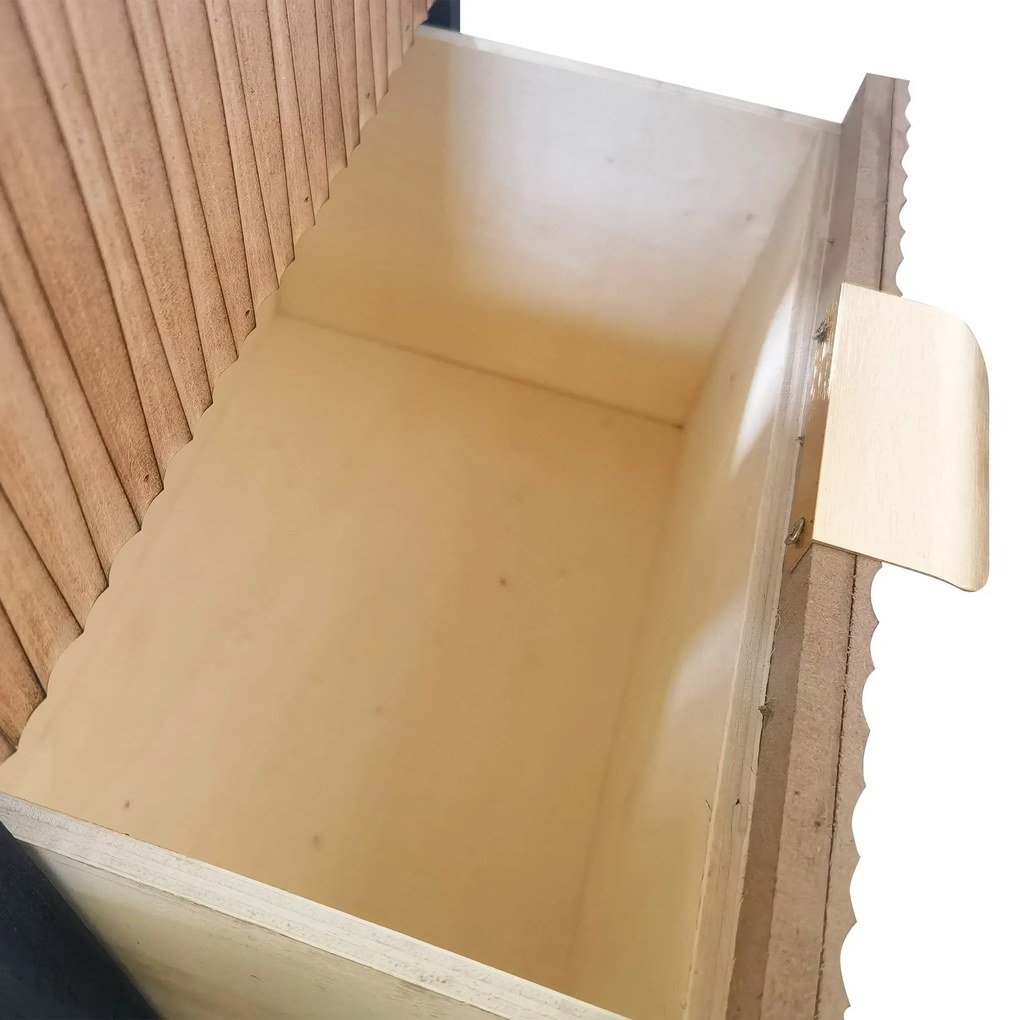RAISSA - mobiletto in legno con cassetti