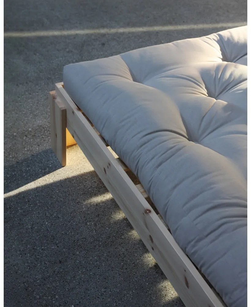 Letto matrimoniale di colore naturale in pino massiccio con rete inclusa 160x200 cm Layers – Karup Design