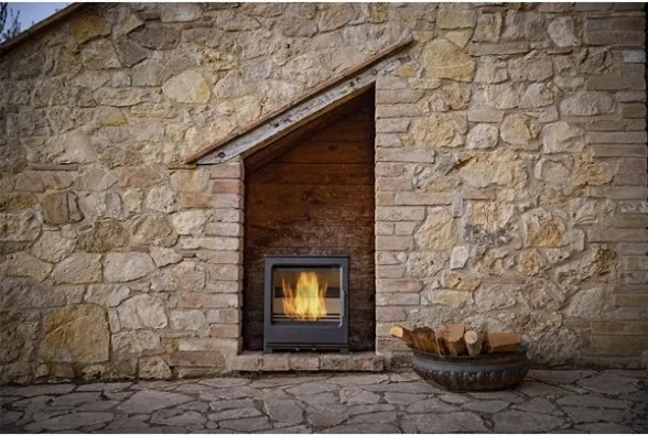 Stufa A Legna In Ghisa Moderna Certificata 4 Stelle 8 kW Ainhoa Fundicio