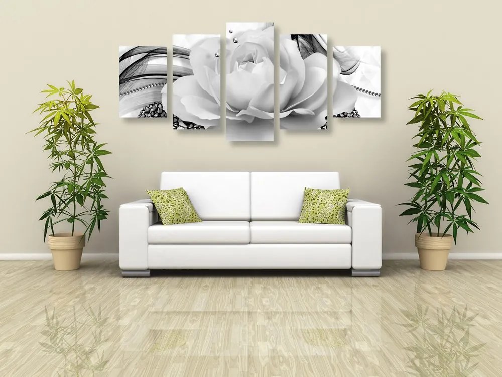 Quadri 5 pezzi – Rose lussuose in bianco e nero