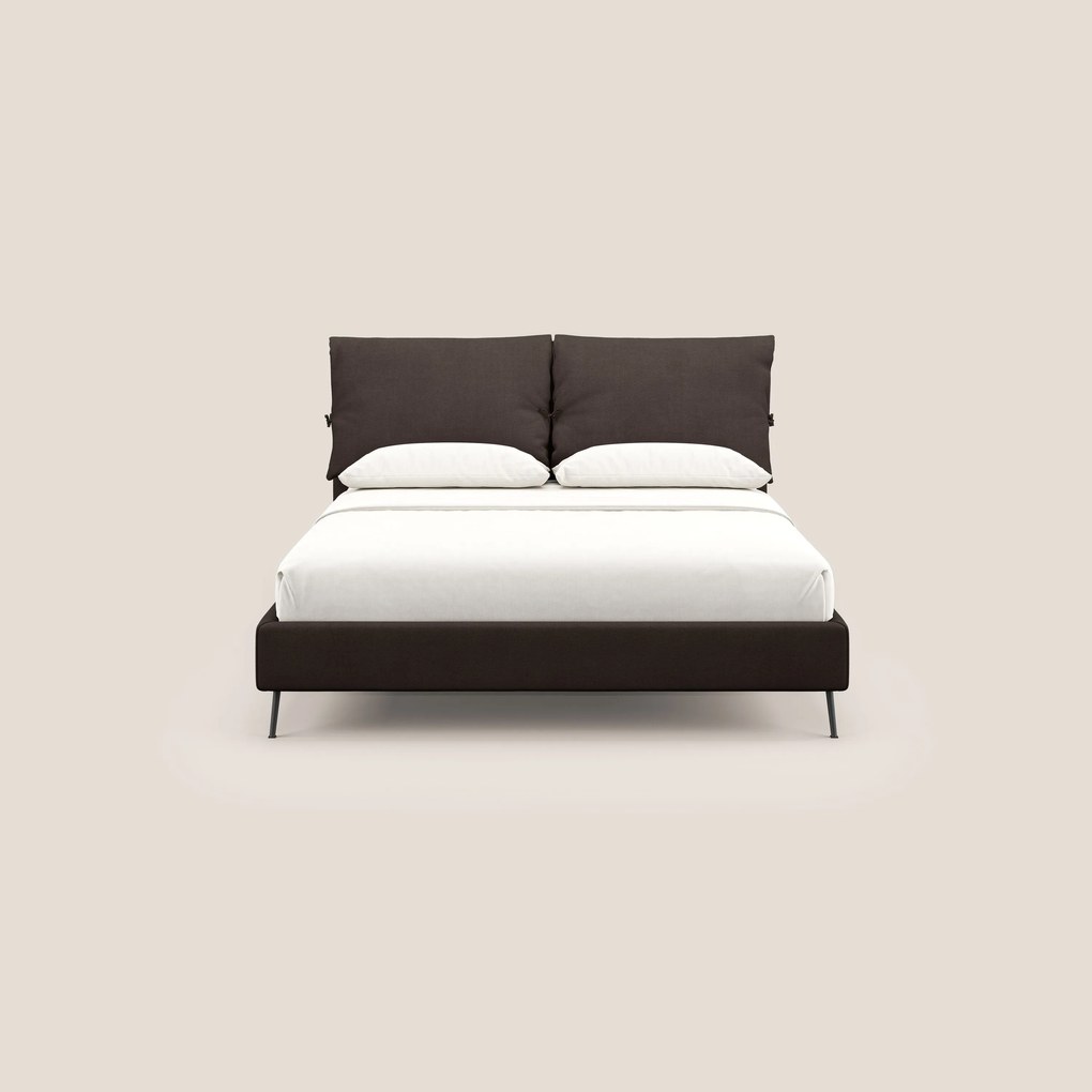 Artemisia letto imbottito con piedini alti sfoderabile in tessuto smacchiabile T17 marrone