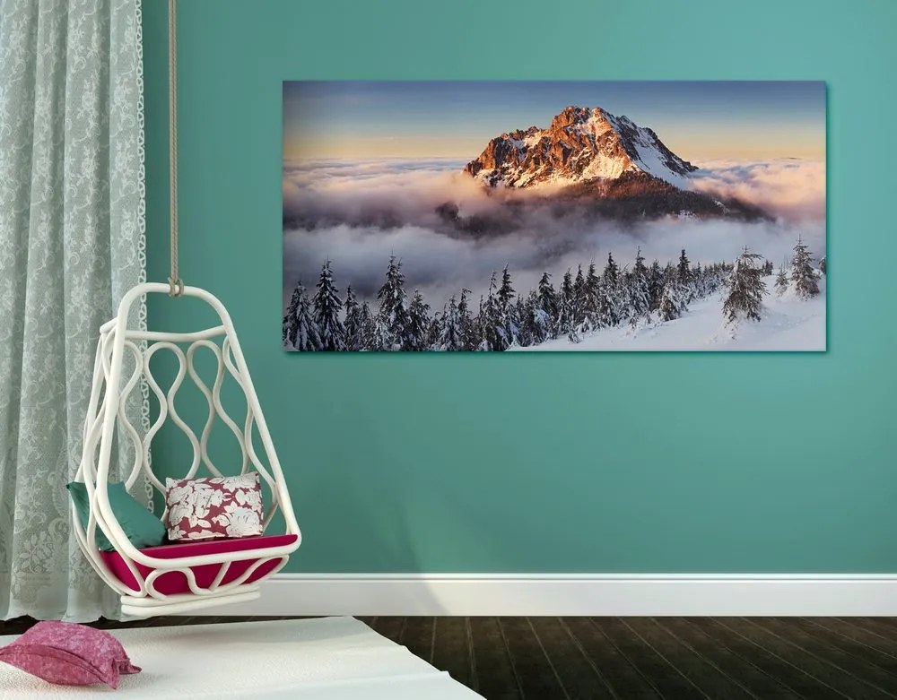 Quadro su tela – Rozsutec sotto una coltre di neve