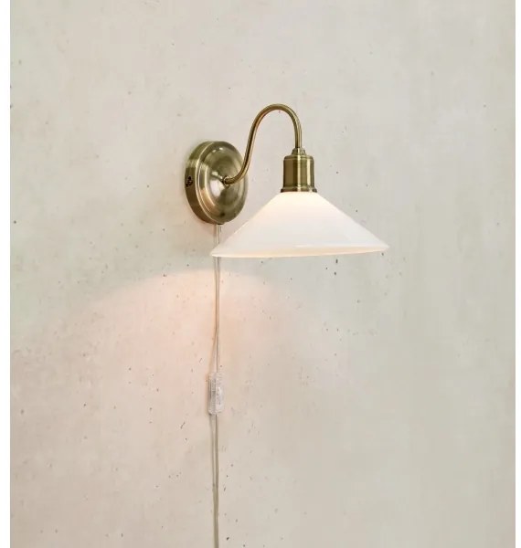 Markslöjd 108865 - Applique VELA 1xE27/40W/230V ottone/bianco