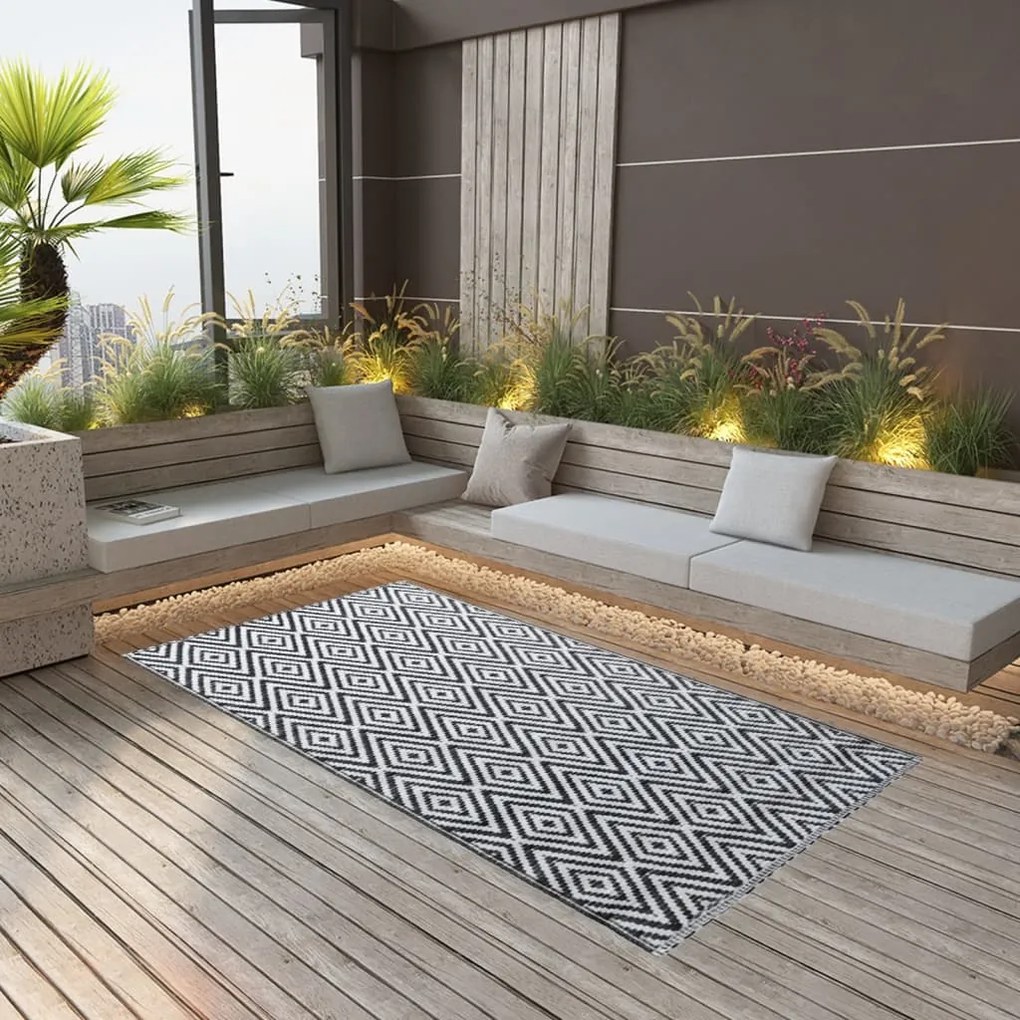 Tappeto Da Esterni Arakıl Bianco E Nero 80x150 Cm İn Pp /
