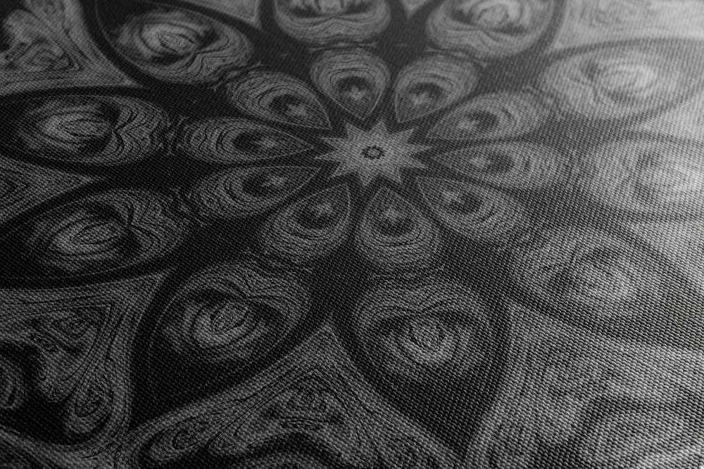Quadro su tela – Mandala ipnotica in bianco e nero