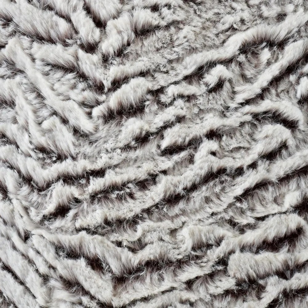 Cuscino decorativo in pelliccia finta 43x43 cm Wolf Faux Fur – Catherine Lansfield
