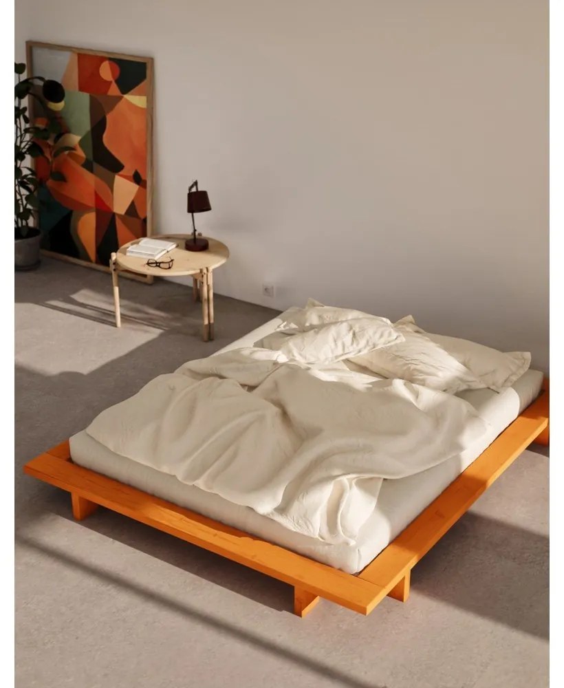 Letto matrimoniale arancione in pino massiccio senza testiera con rete inclusa 180x200 cm Japan – Karup Design