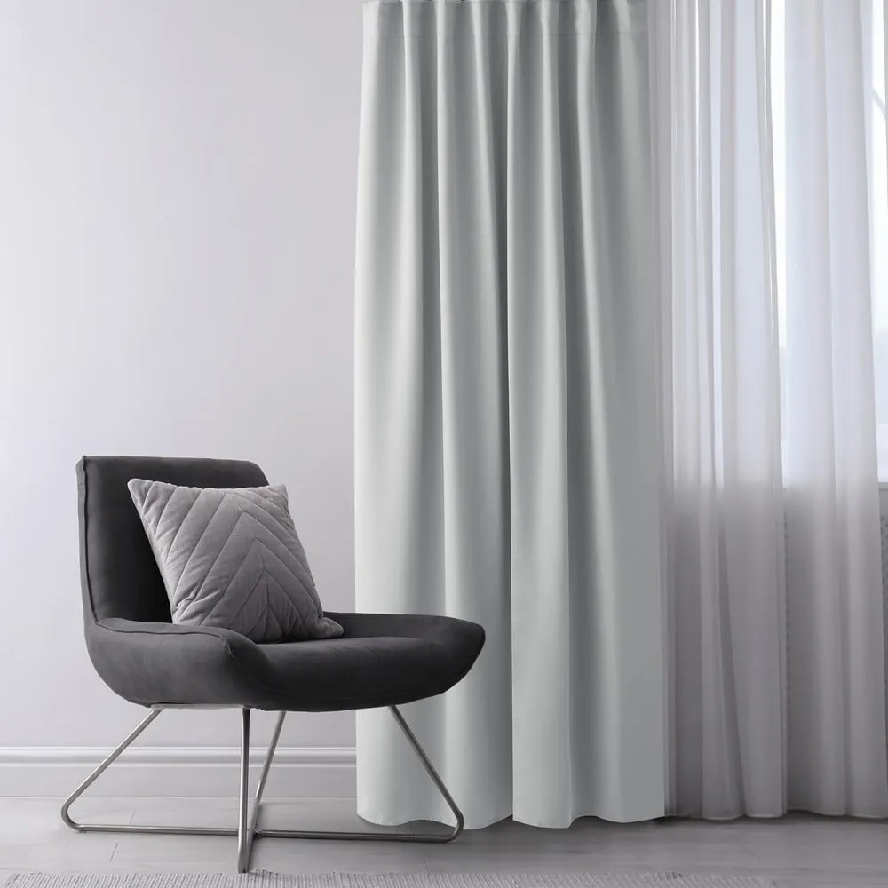 Tenda parzialmente oscurante grigio chiaro 140x270 cm Kierra – Restilo