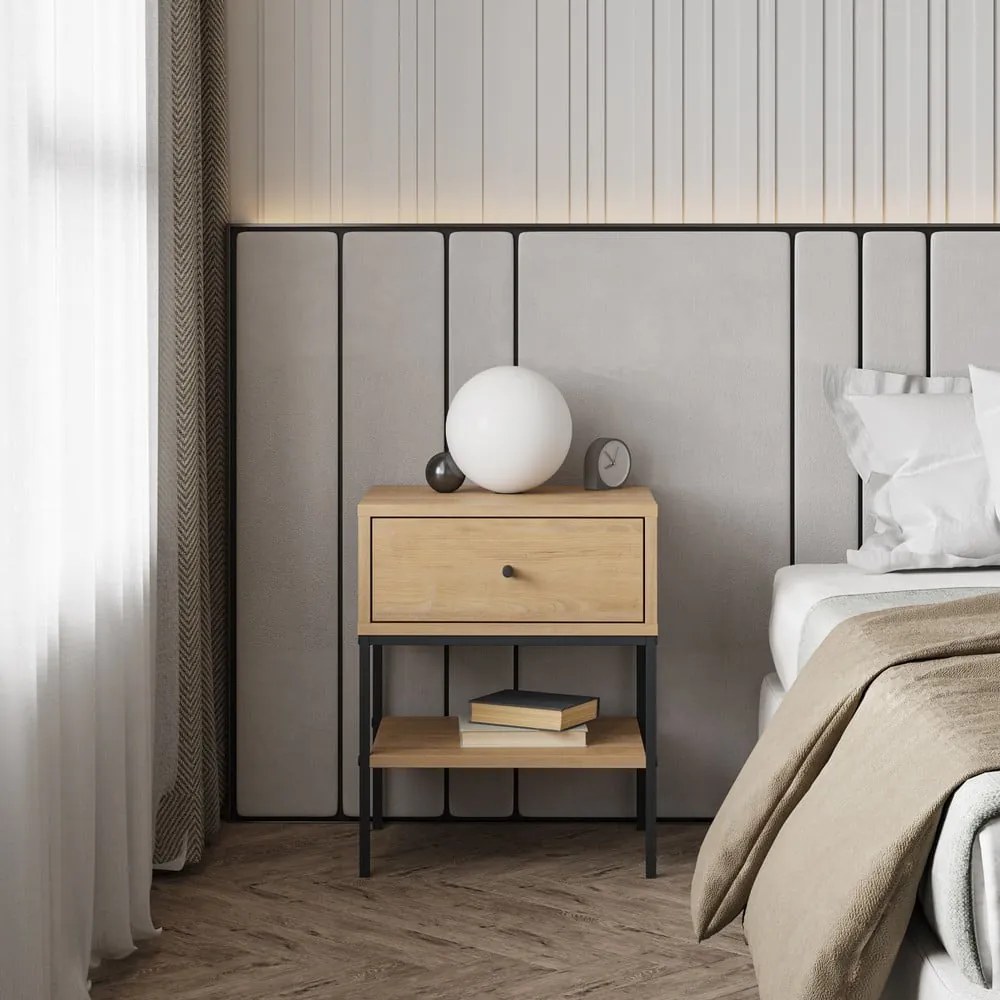 Comodino in rovere con ripiani in colore naturale Lisa - Marckeric