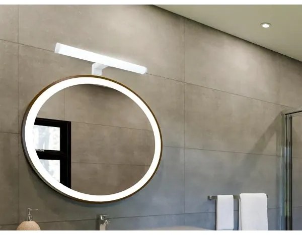 Illuminazione LED per specchio da bagno LED/8W/230V 30 cm IP44 bianco