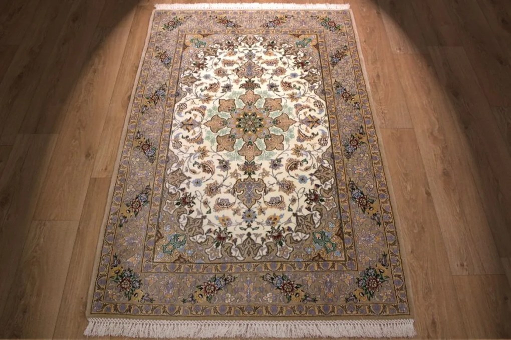 Isfahan Tappeto 120 x 170 (Iran) Annodato A Mano