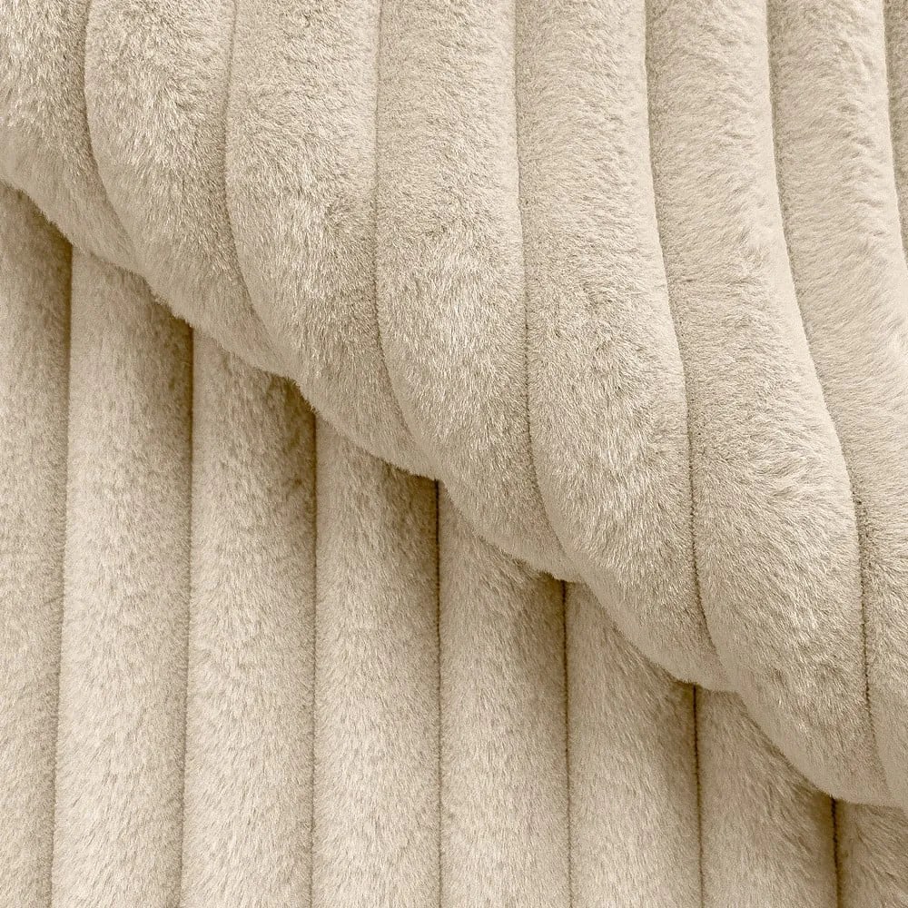 Letto matrimoniale imbottito beige con contenitore e rete inclusi 200x200 cm Cloe – Ropez