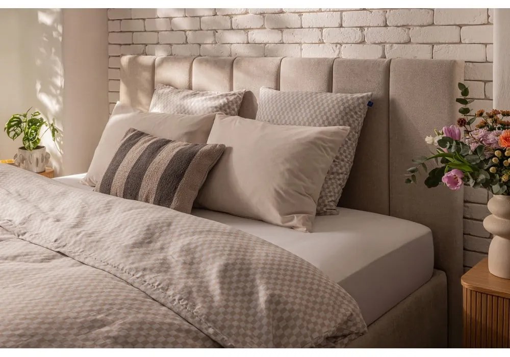 Letto matrimoniale imbottito beige con contenitore, materasso e rete inclusi 160x200 cm Thessa Bold Line – Bonami Selection