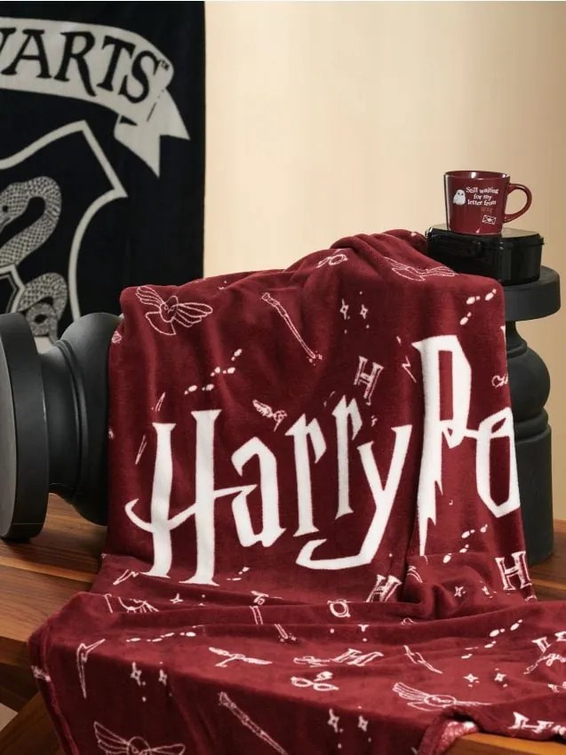 Sinsay - Coperta Harry Potter - maroon