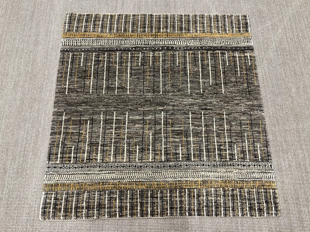 Loribaft Tappeto persiano 130 x 130 Beige (Iran) Annodato A Mano