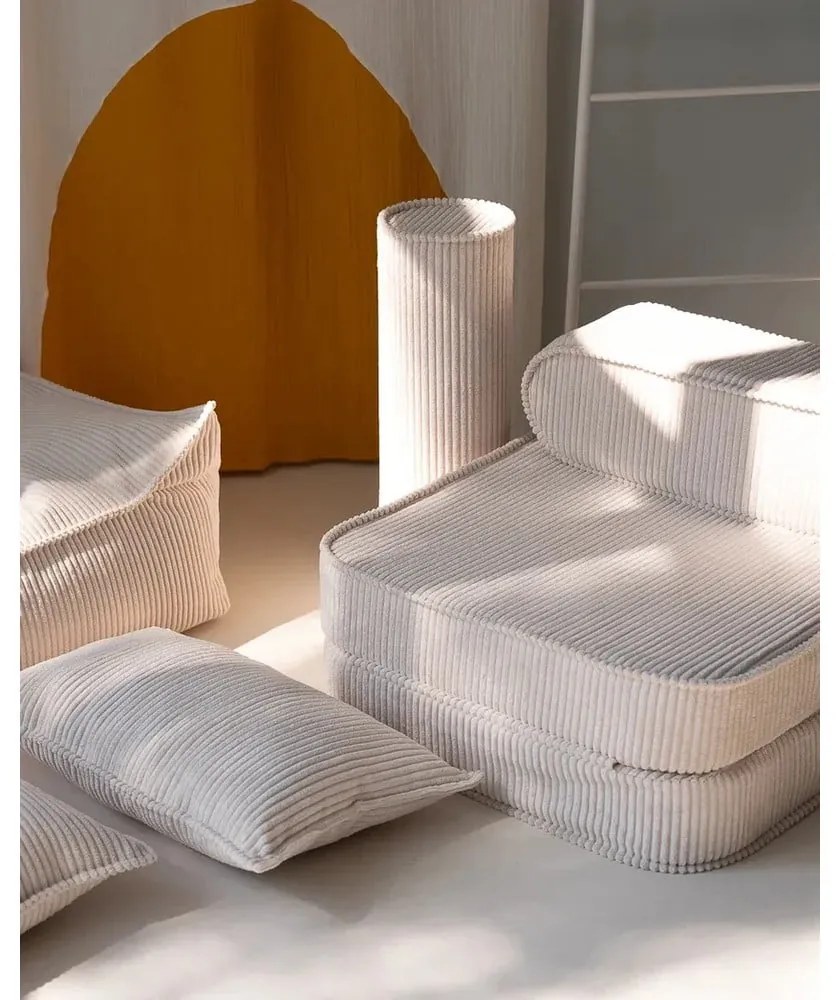 Cuscino per divano da bambini color crema con rivestimento in velluto a coste Roll – Wigiwama