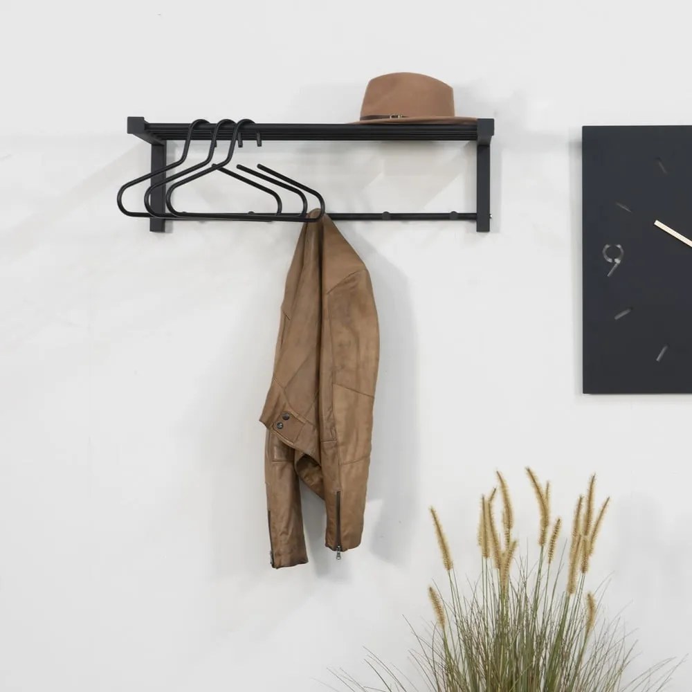 Attaccapanni da parete nero in metallo 78,5 cm Bergum – Spinder Design