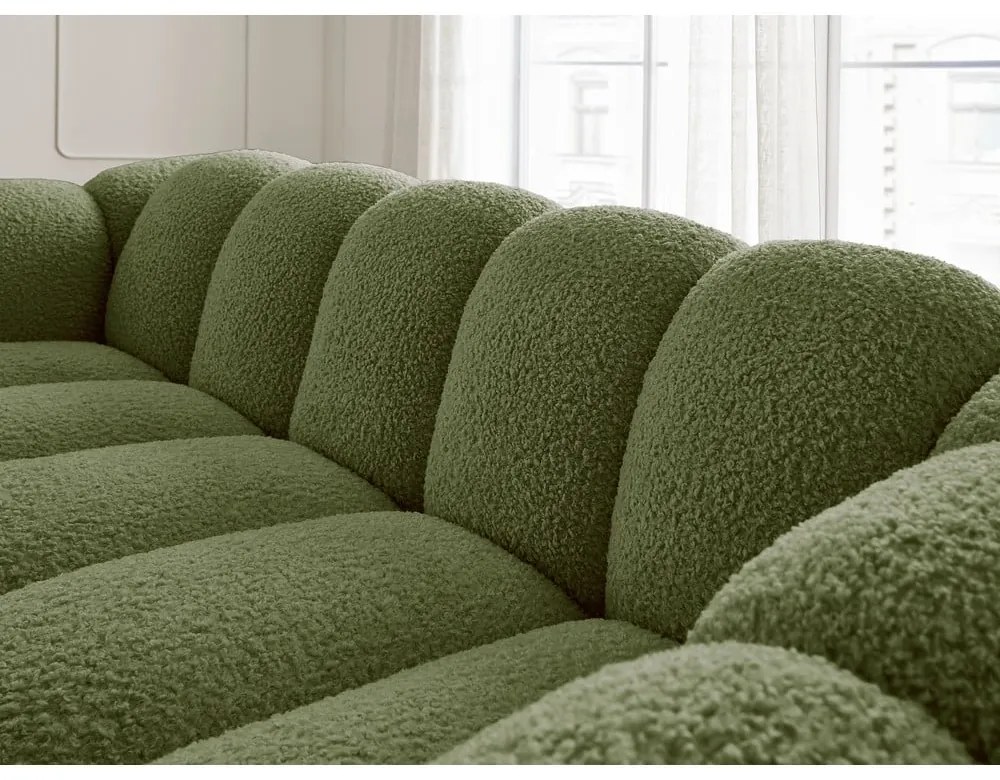 Divano verde con rivestimento in bouclé 232 cm Hippolyte – Bobochic Paris