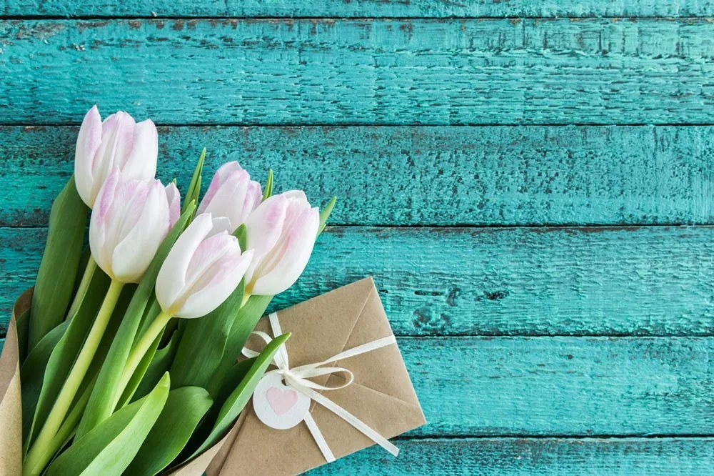 Carta da parati – Bouquet di tulipani con un messaggio