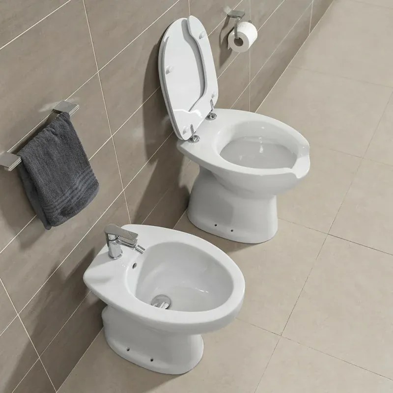 Wc per disabili con apertura frontale e scarico a terra H 51 cm