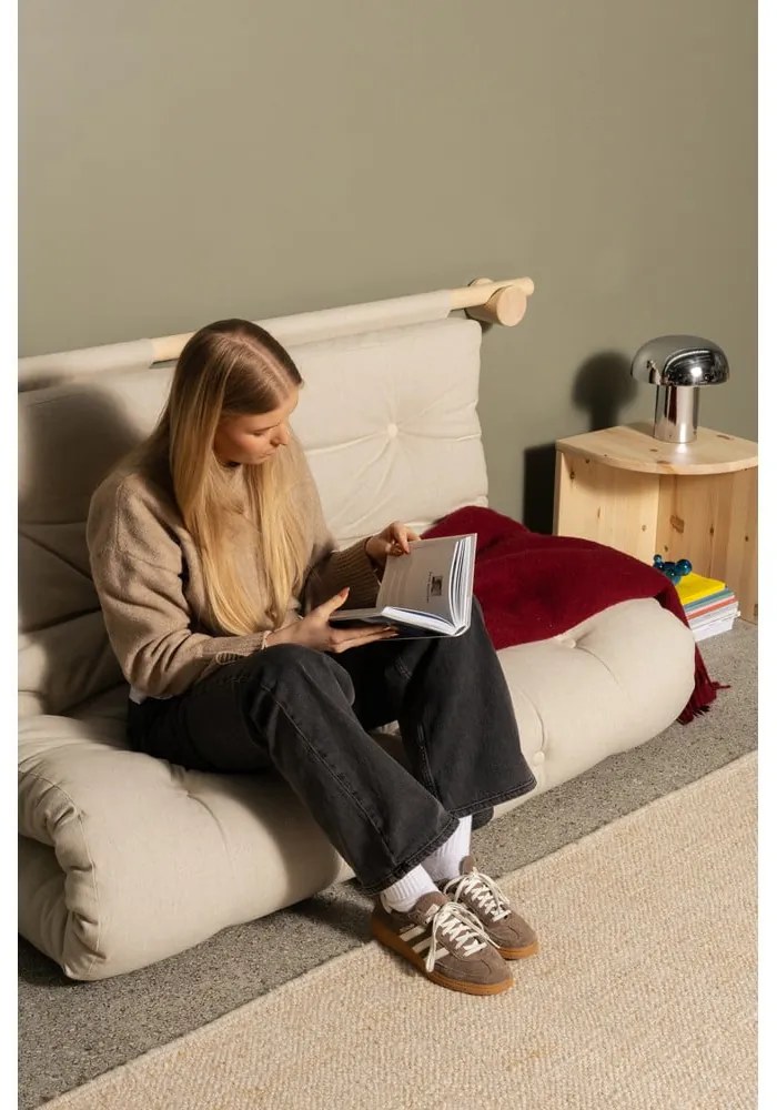 Divano marrone scuro allungabile con rivestimento in velluto a coste 135 cm Hooked – Karup Design