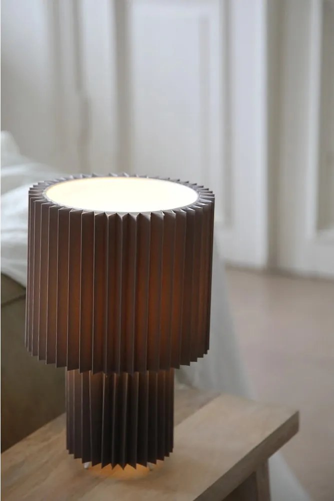 Lampada da tavolo grigia con paralume in tessuto (altezza totale 32 cm) Catis – Markslöjd