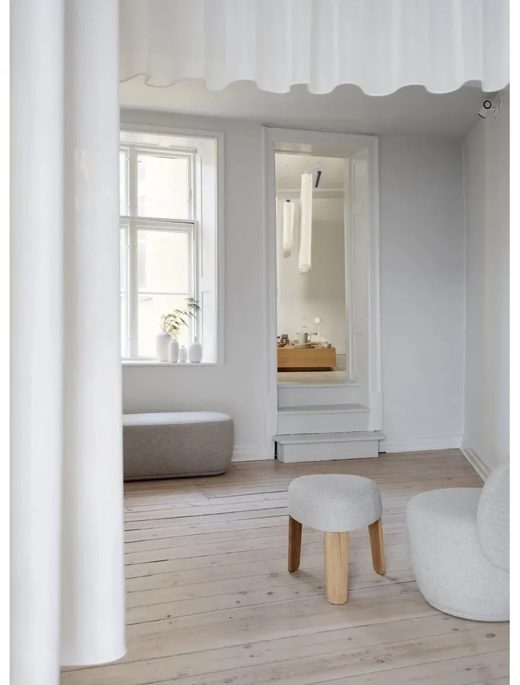 Sgabello marrone chiaro Kuon - Blomus