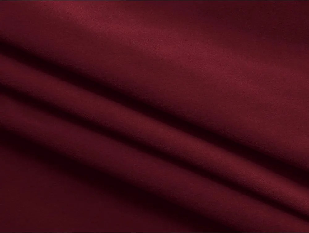 Poltrona burgundy con rivestimento in velluto Ekahi – Makamii