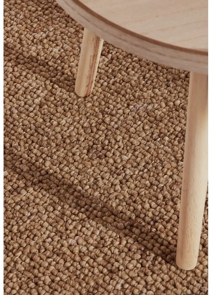 Passatoia in marrone chiaro lavabile 80x240 cm Rocco Caramel – Elle Decoration